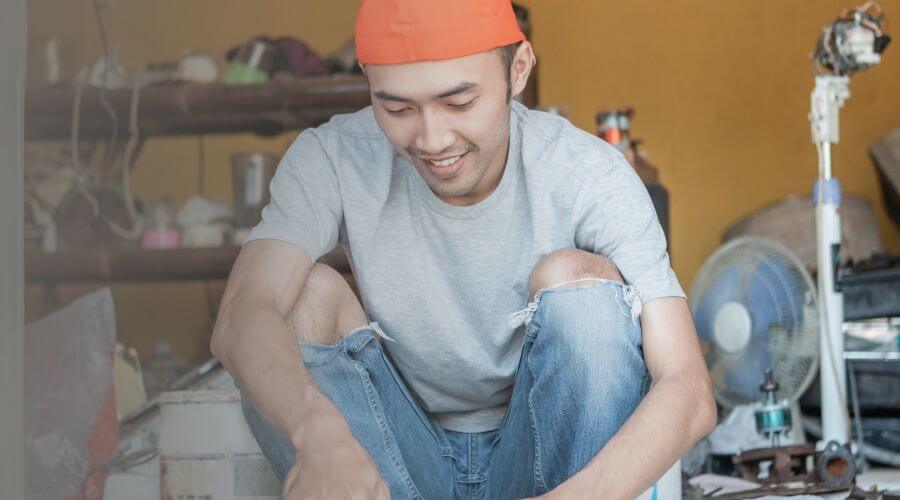 Why choose water damage restoration service for storm damage restoration in White Cloud